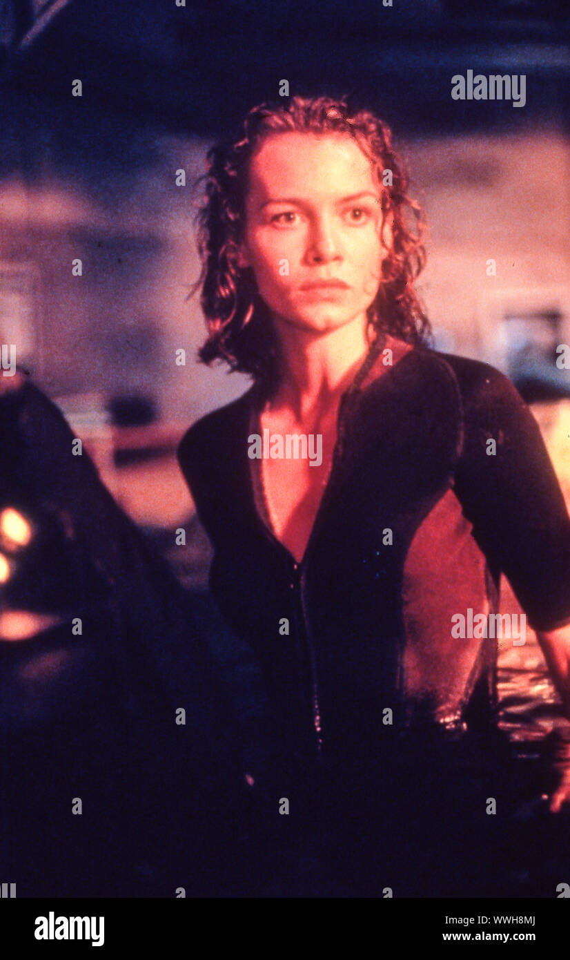 Saffron Burrows, deep blue sea, 1999 Stockfoto