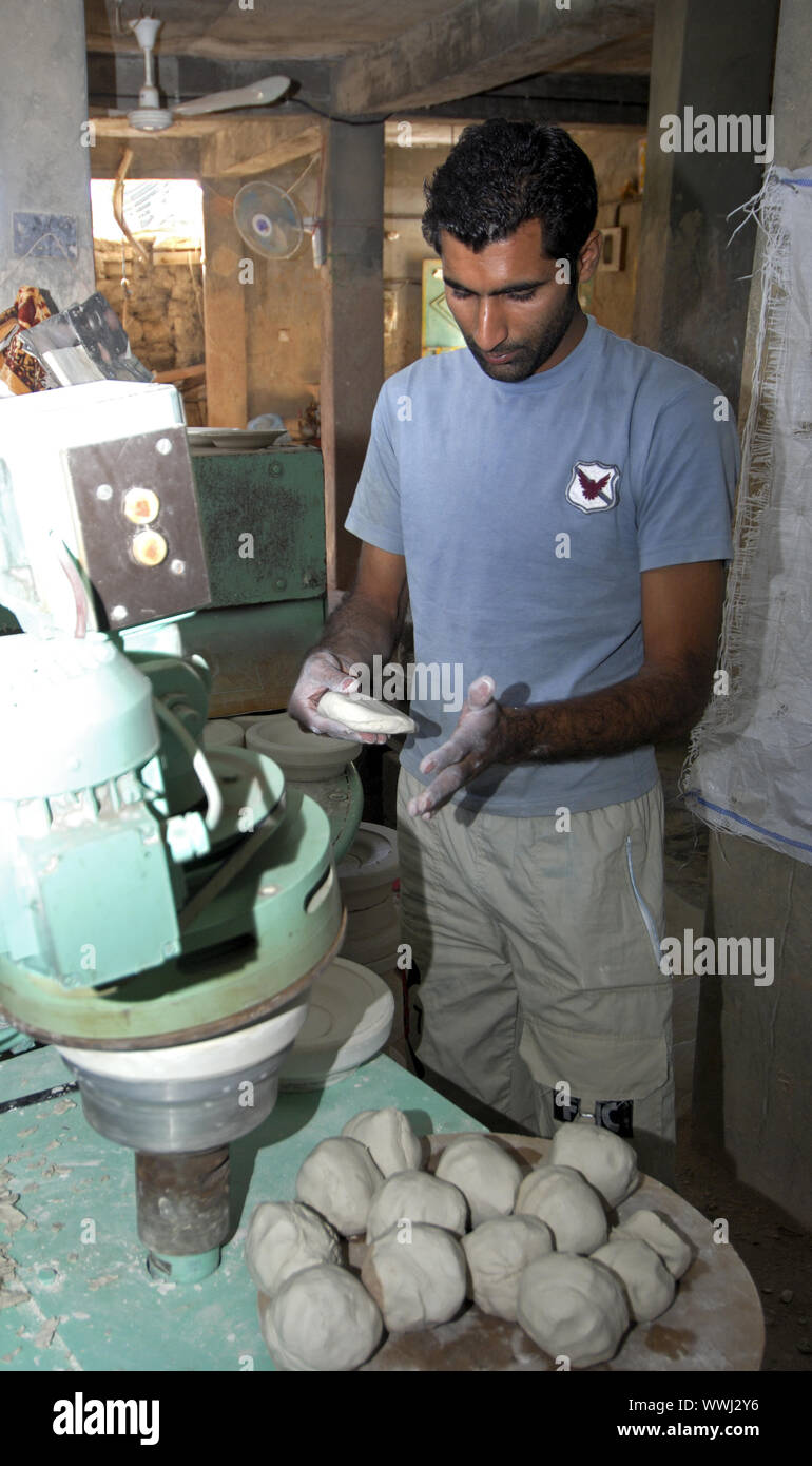 Töpfer bei der Arbeit, Oman Stockfoto