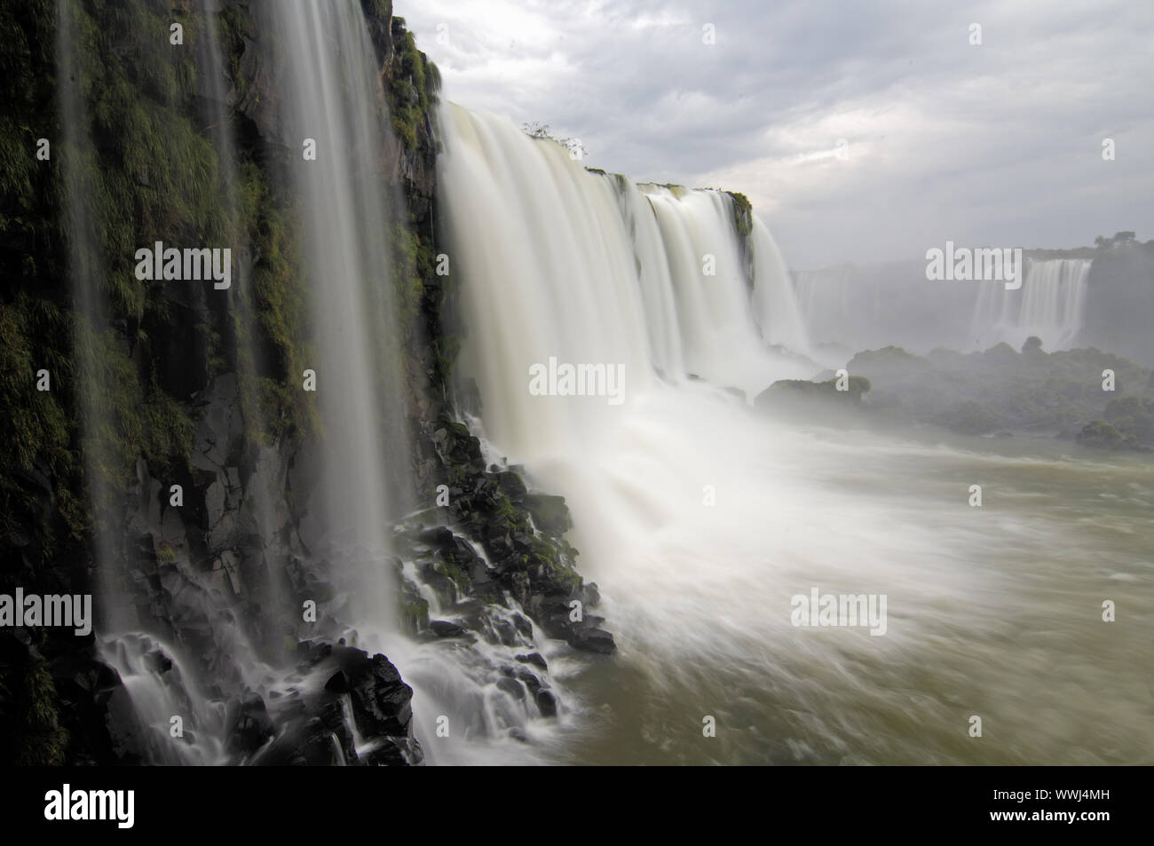 Iguacu Wasserfälle in Brasilien, detaillierte Ansicht, Stockfoto