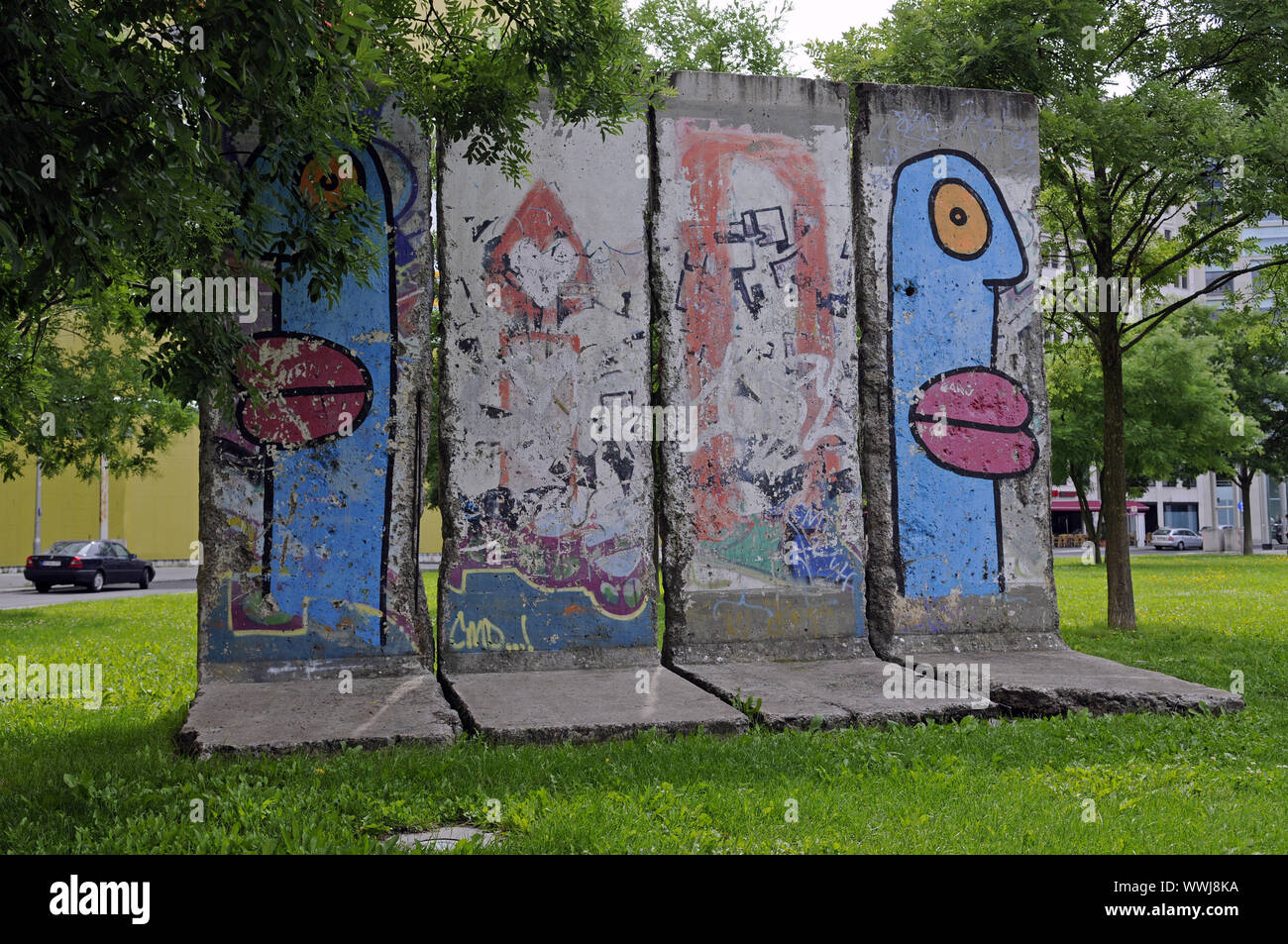 Teile der ehemaligen Berliner Mauer am Leipziger Platz, Berlin Stockfoto