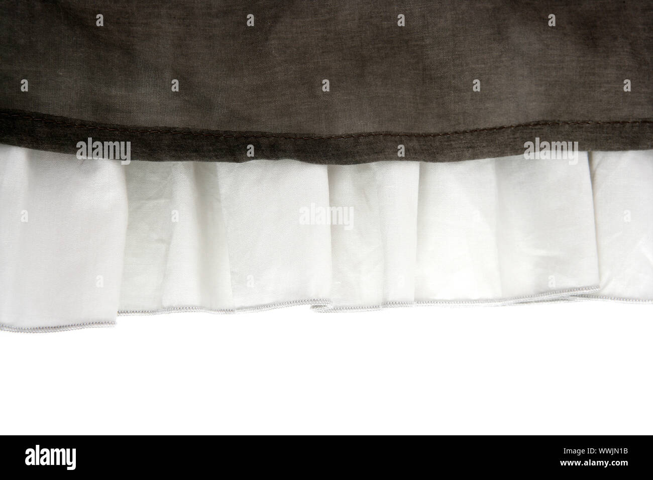 Faltenrock Stoff Mode im weißen Nahaufnahme detail Stockfoto