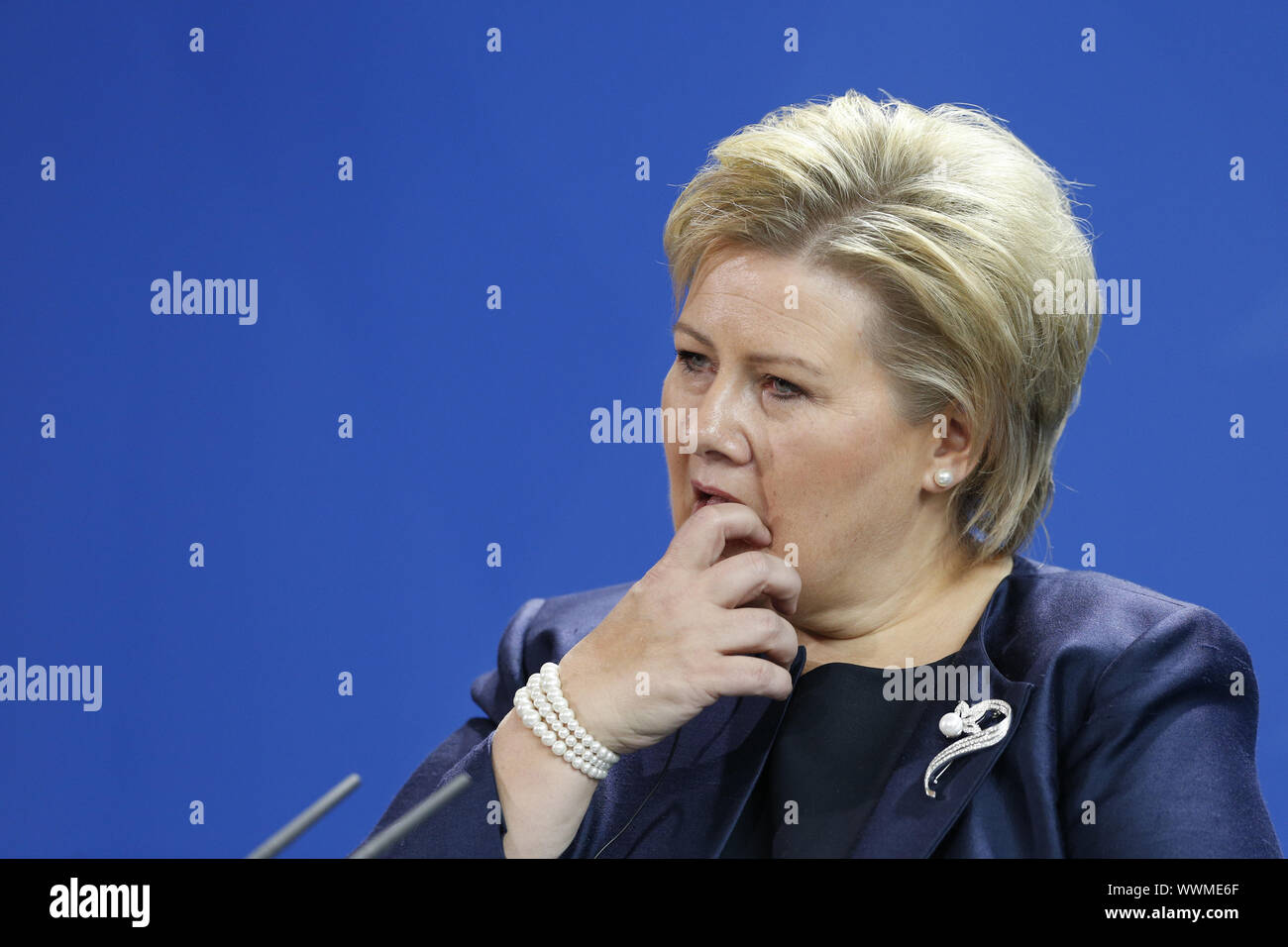 Solberg trifft Merkel in Berlin. Stockfoto