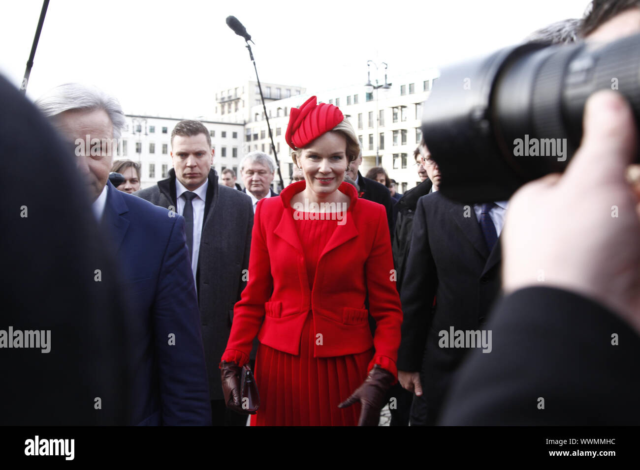 König Philippe und Königin Mathilde von Belgien am Brandenburger Tor in Berlin. Stockfoto