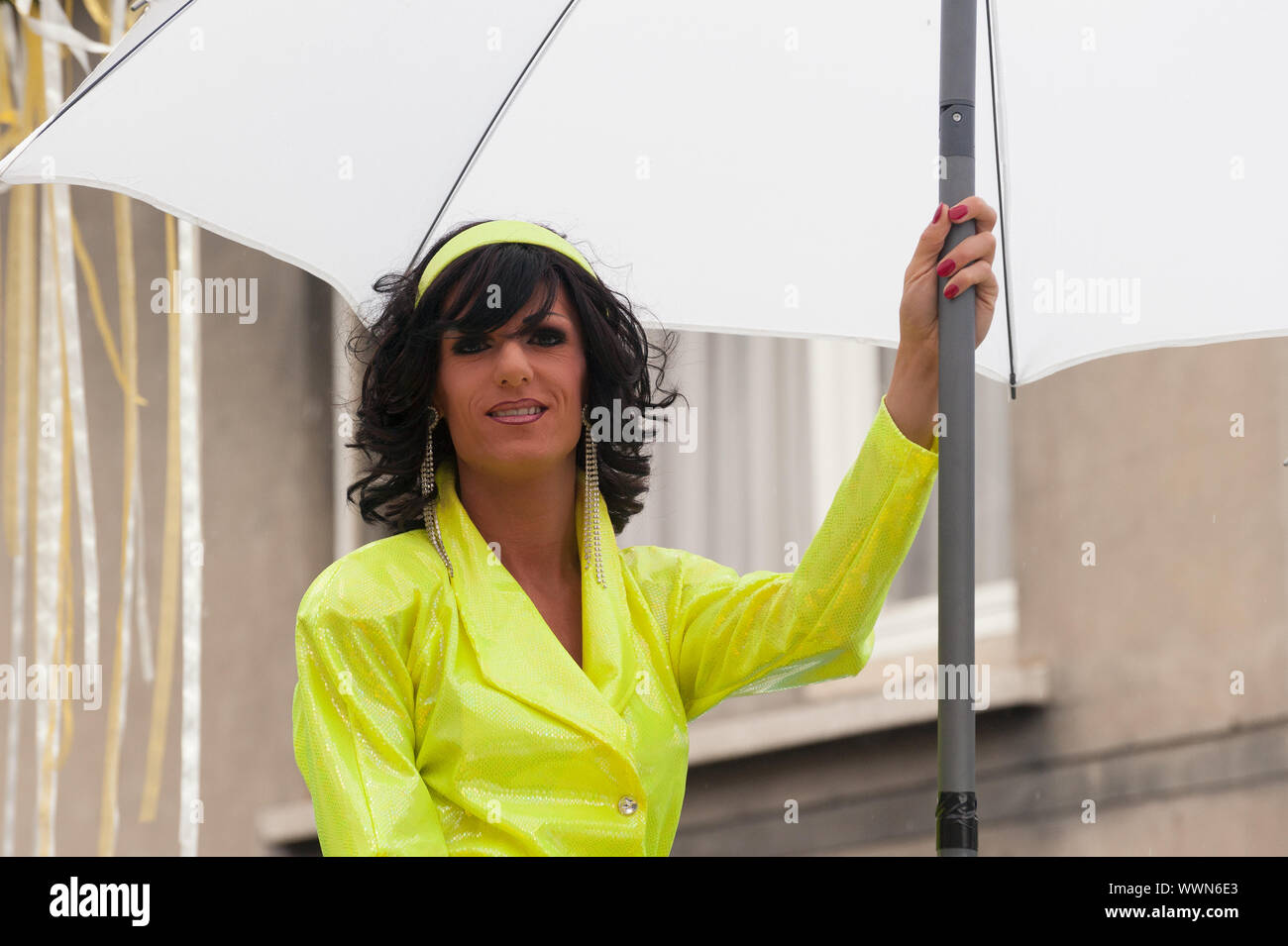 Künstler beteiligen sich an der Gentse Feesten Parade Stockfoto