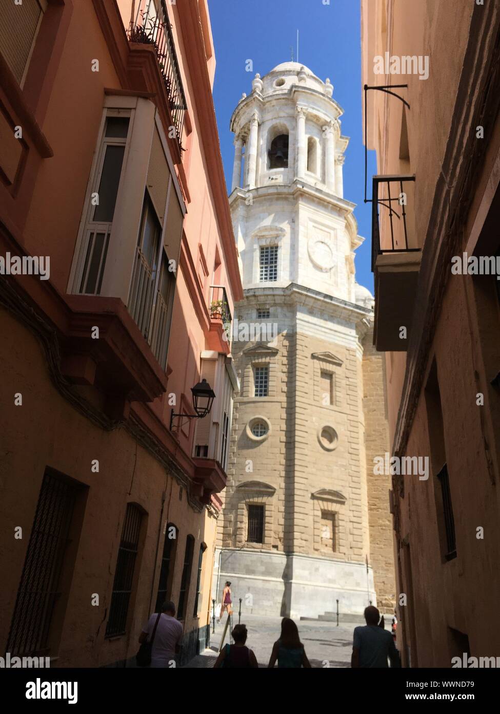 Fassade der Kathedrale von Cadiz in Andalusien Stockfoto