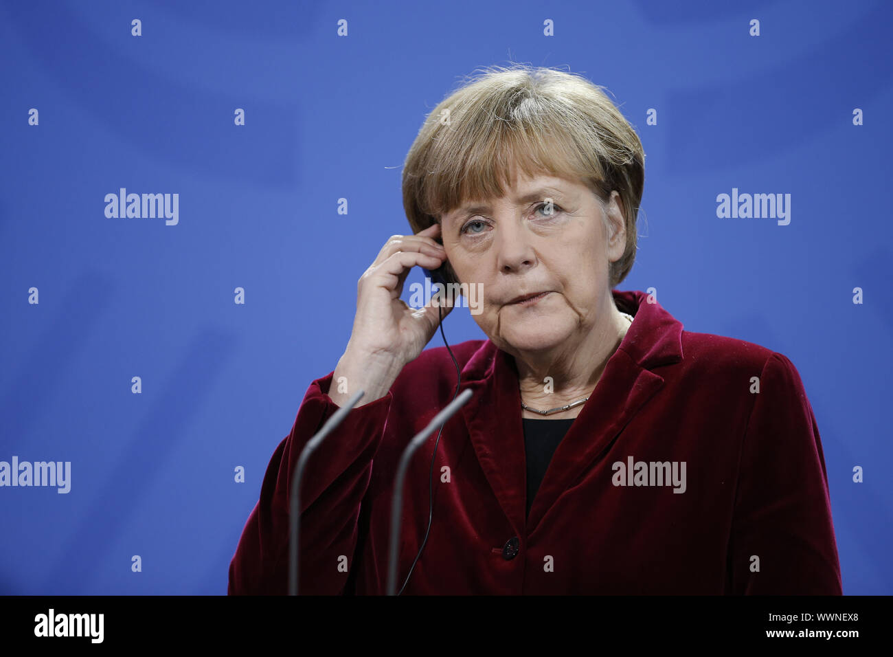 PM Bojko Borissow von Bulgarien und Merkel der Deutschen an der Presse in Berlin. Stockfoto