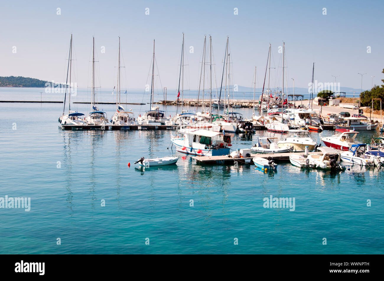 Kleine Küstenstadt der Griechischen Stockfoto