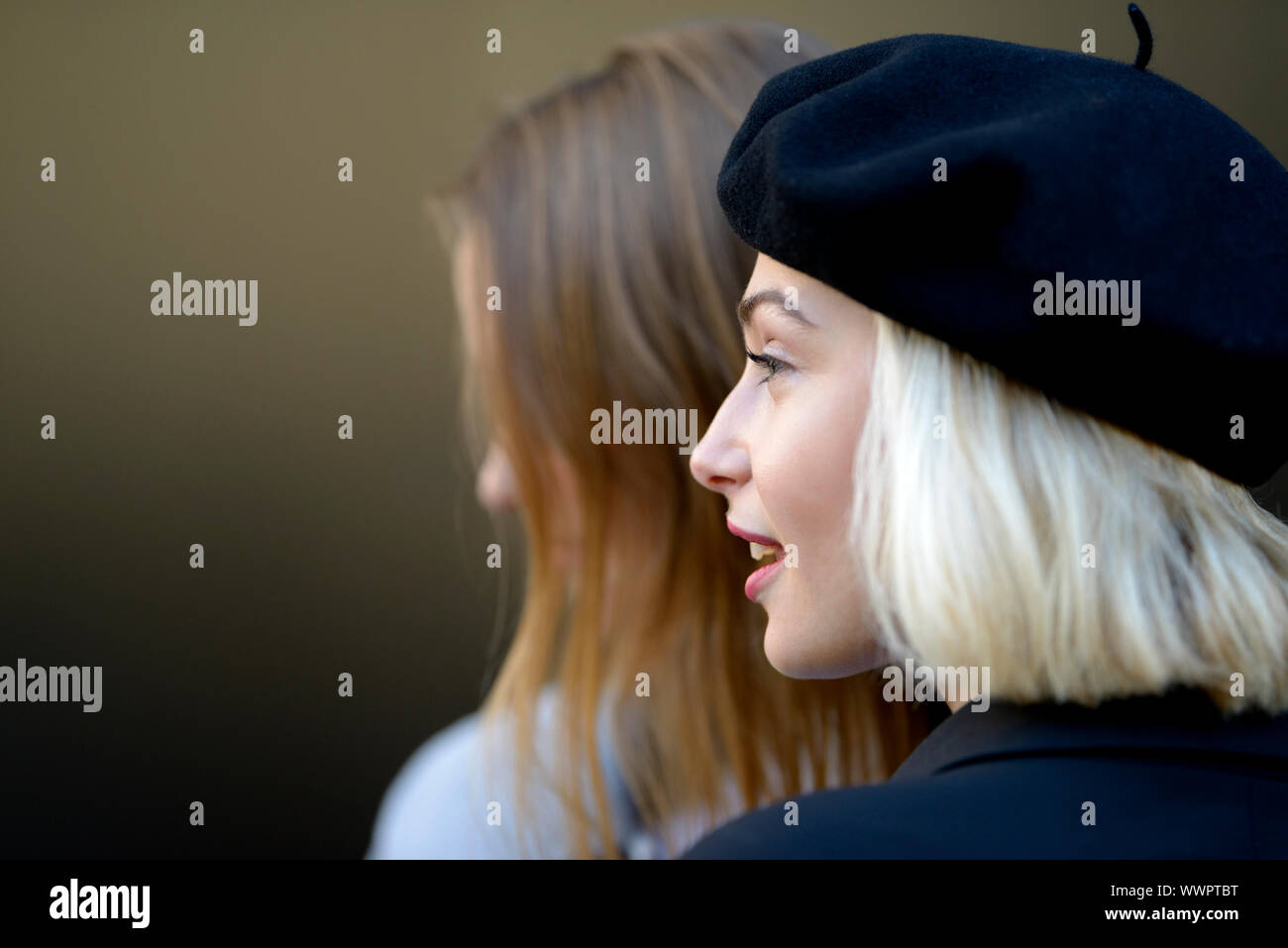 Sophie Simnet-englische Schauspielerin - bei der London Fashion Week, 2019. Stockfoto