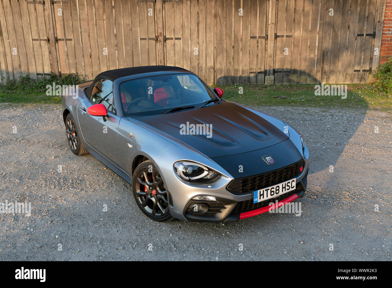 2018 Fiat 124 Abarth Spider. Stockfoto