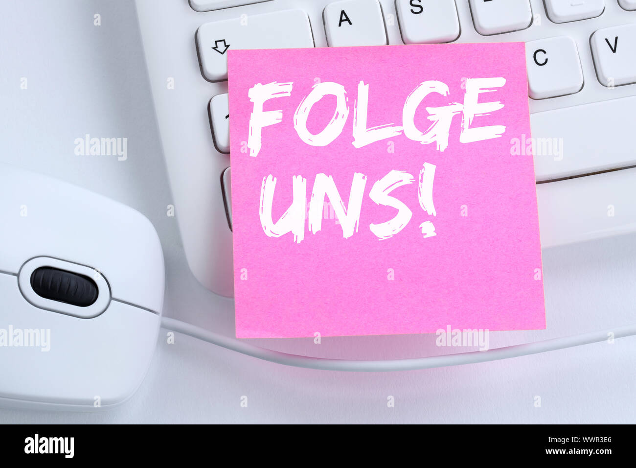 Folgen Sie uns Internet soziales Netzwerk soziale Netzwerke computer Office soziale Netzwerke Stockfoto