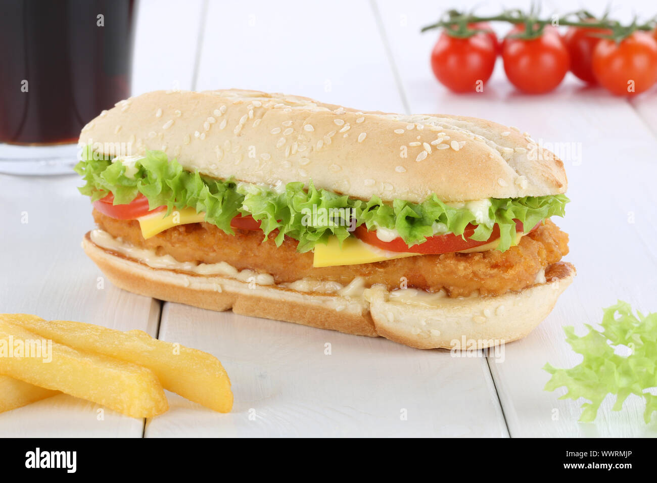 Chickenburger Huhn Huhn Burger Hamburger Menü Menü Menü Trinken Stockfoto