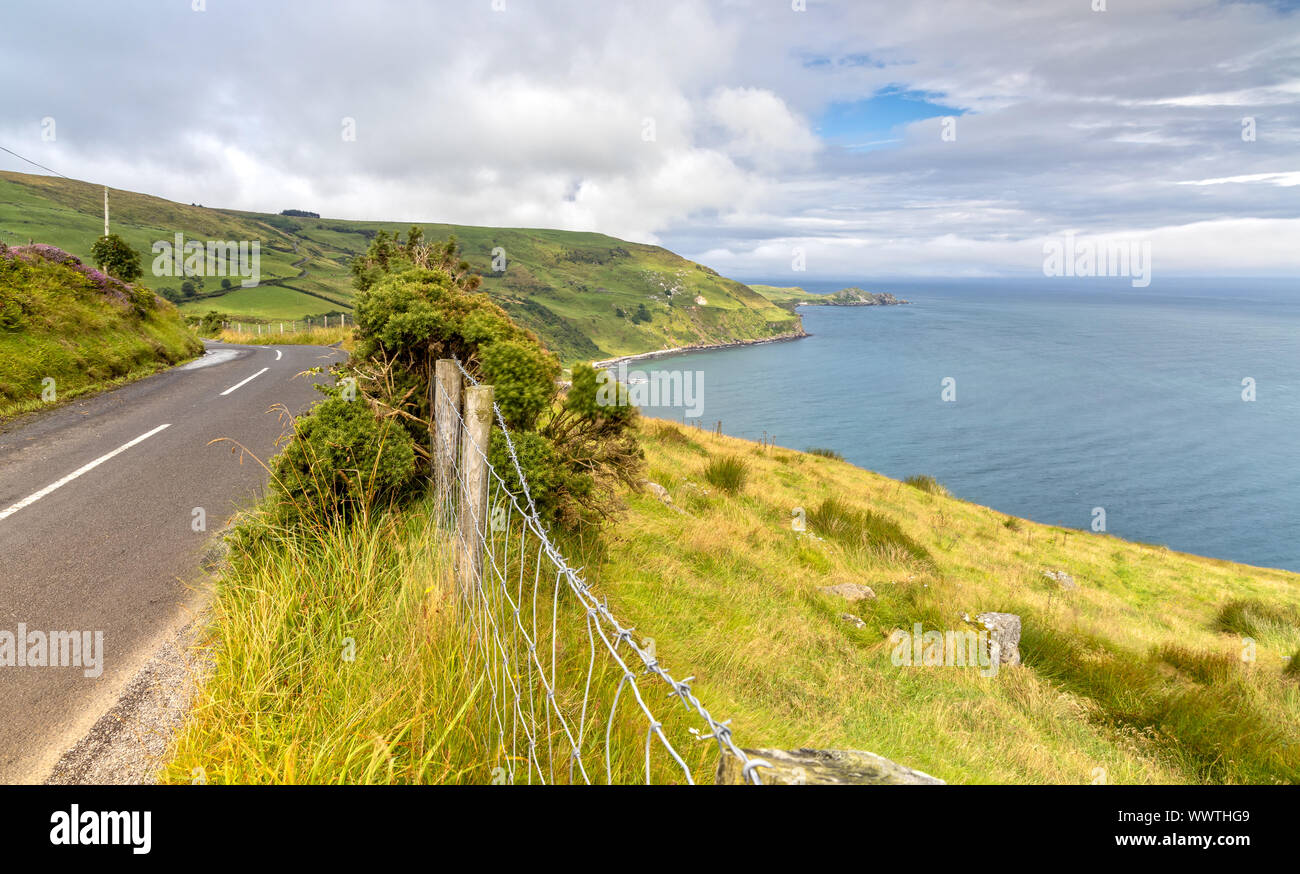 Straße nach Torr Head in Bellycastle, Nordirland Stockfoto