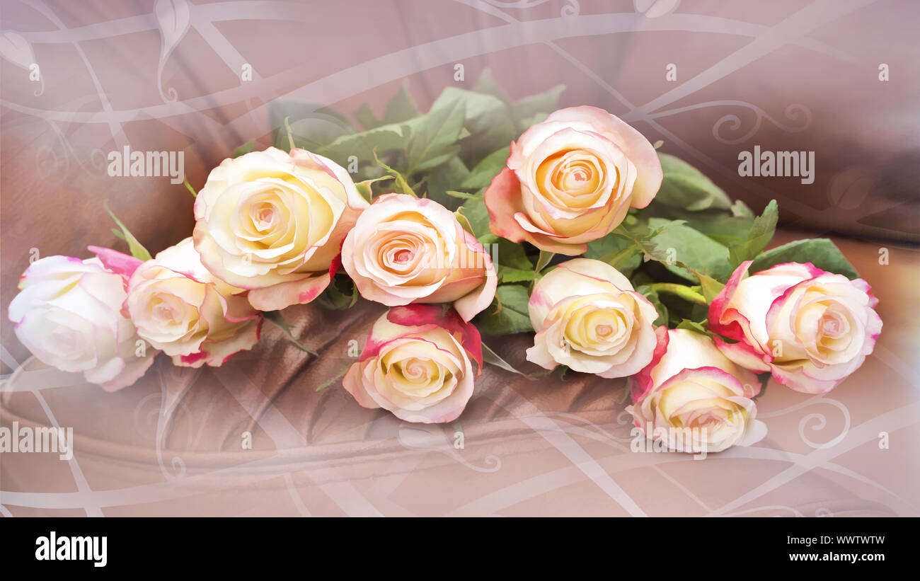 Urlaubsgrüße: ein schöner Blumenstrauß aus Rosen. Stockfoto