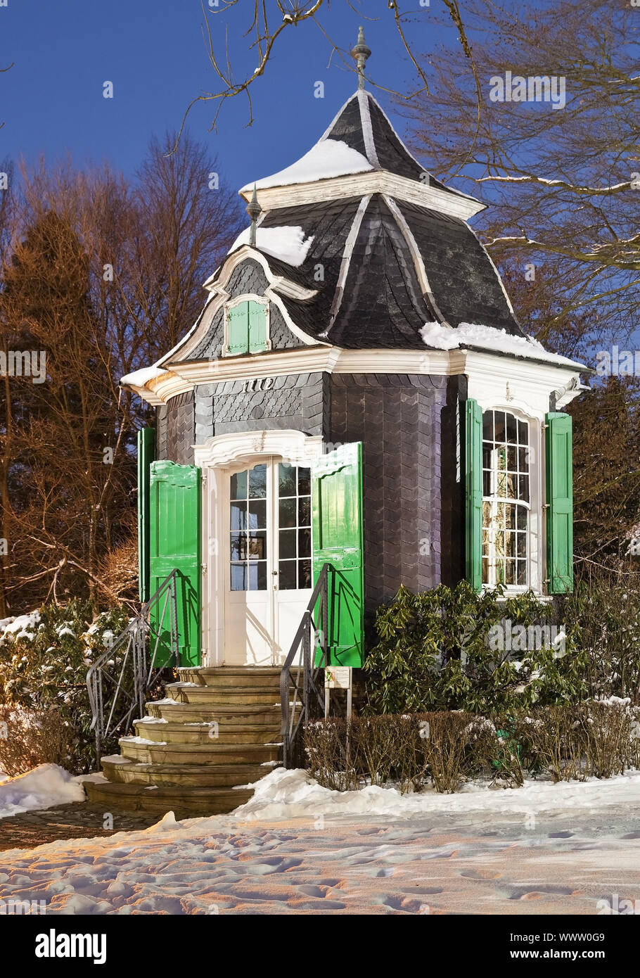 Historische Rokoko Haus im städtischen Park, Radevormwald, Nordrhein-Westfalen, Deutschland, Europa Stockfoto