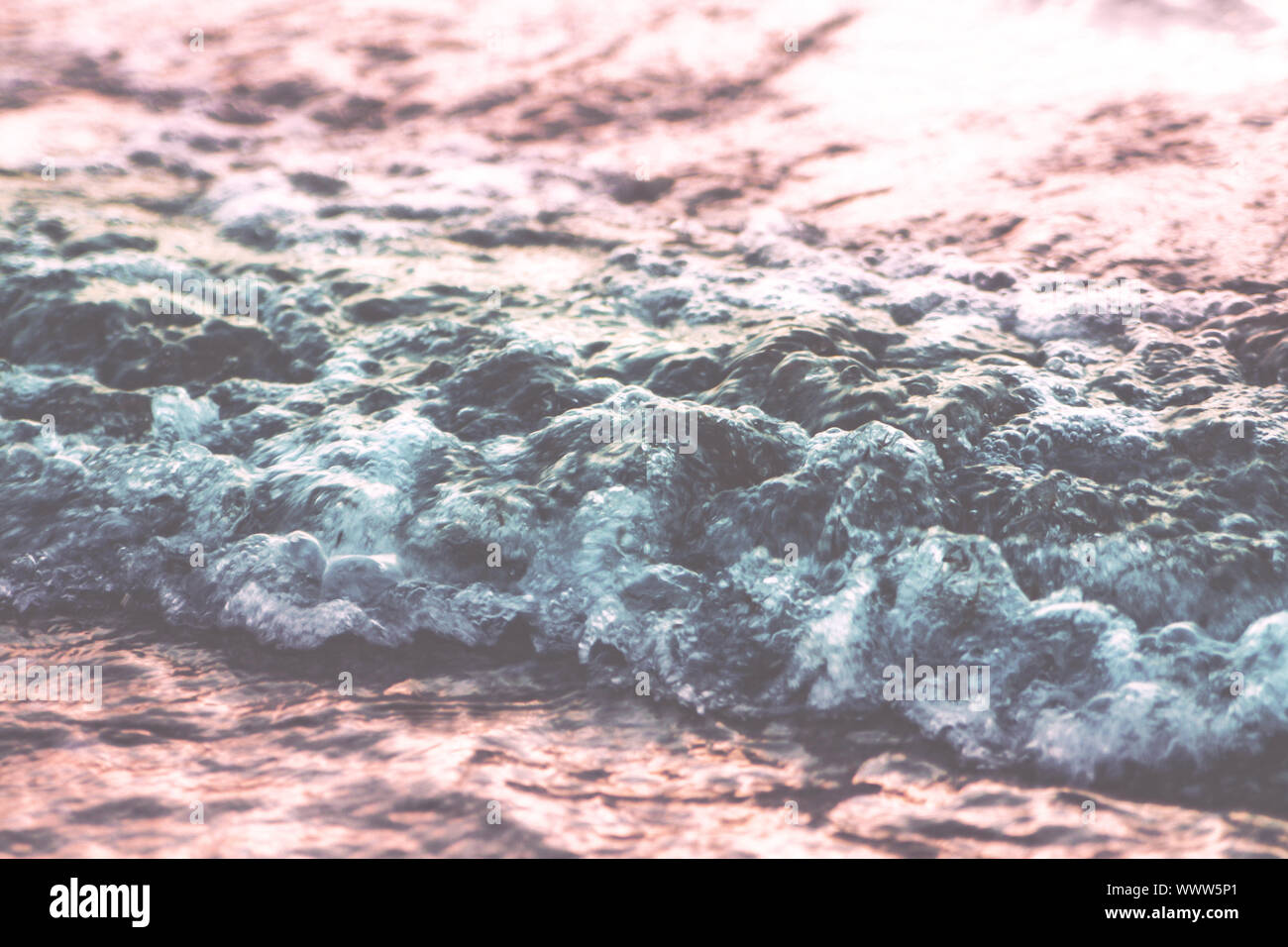 Weiche Meer Taumelscheibe Welle am Strand Stockfoto