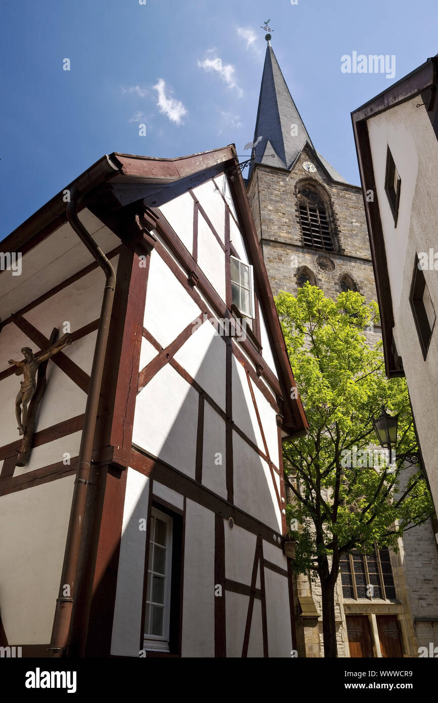 Fachwerk Häuser am St. Christophorus Kirche, Werne, Nordrhein-Westfalen ...