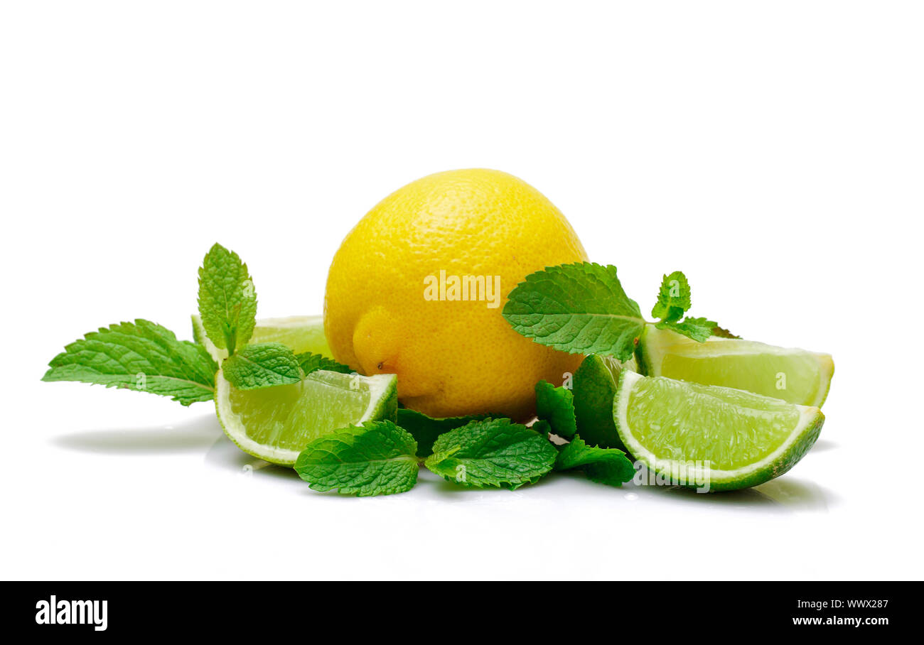 Frische Zitrone, Limette und Minze Stockfoto