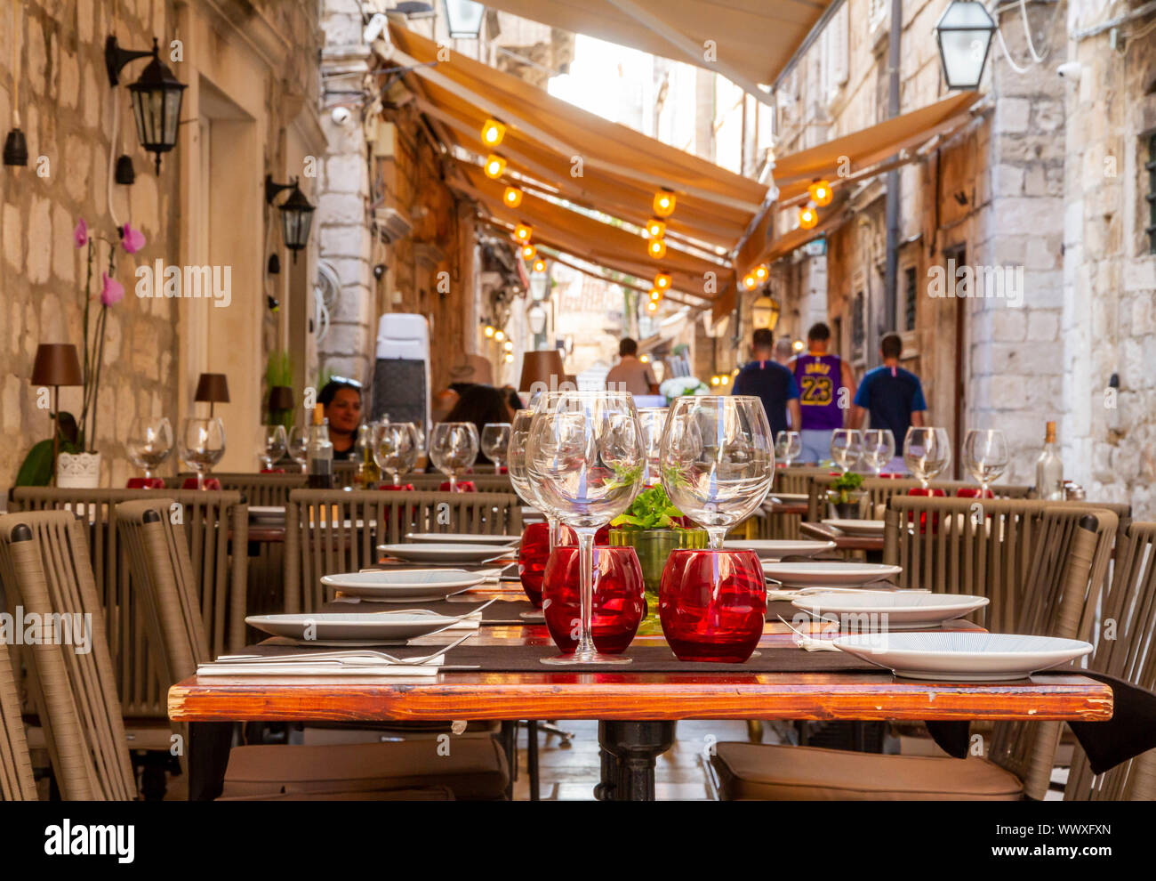 Restaurant in Dubrovnik Straße Stockfoto