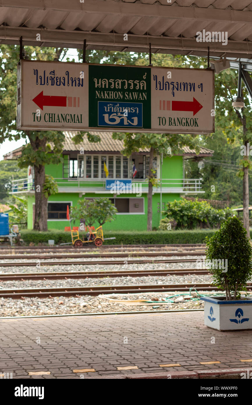 Nakhon Sawan Bahnhof im ländlichen Thailand. Stockfoto