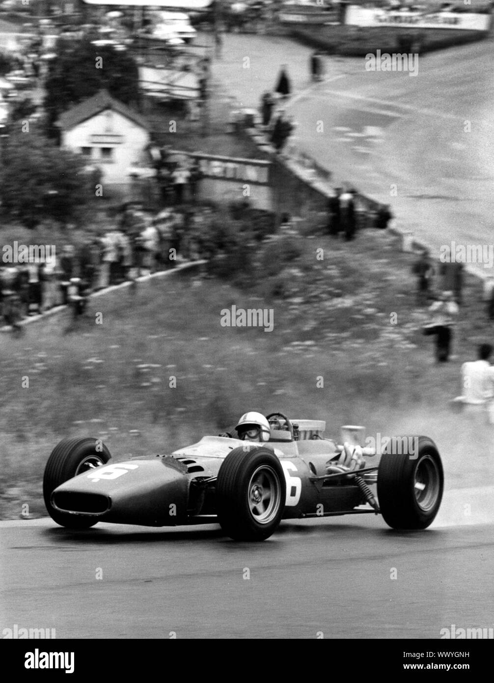 Ferrari V12, John Surtees 1966 Grand Prix von Belgien. Stockfoto