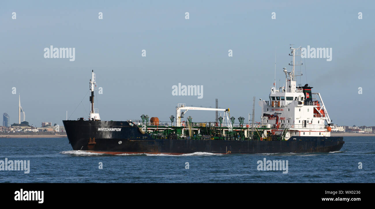 MV Whitchampion ein Öl Tankschiffe, Southampton, Southampton, Hampshire, England, Großbritannien Stockfoto
