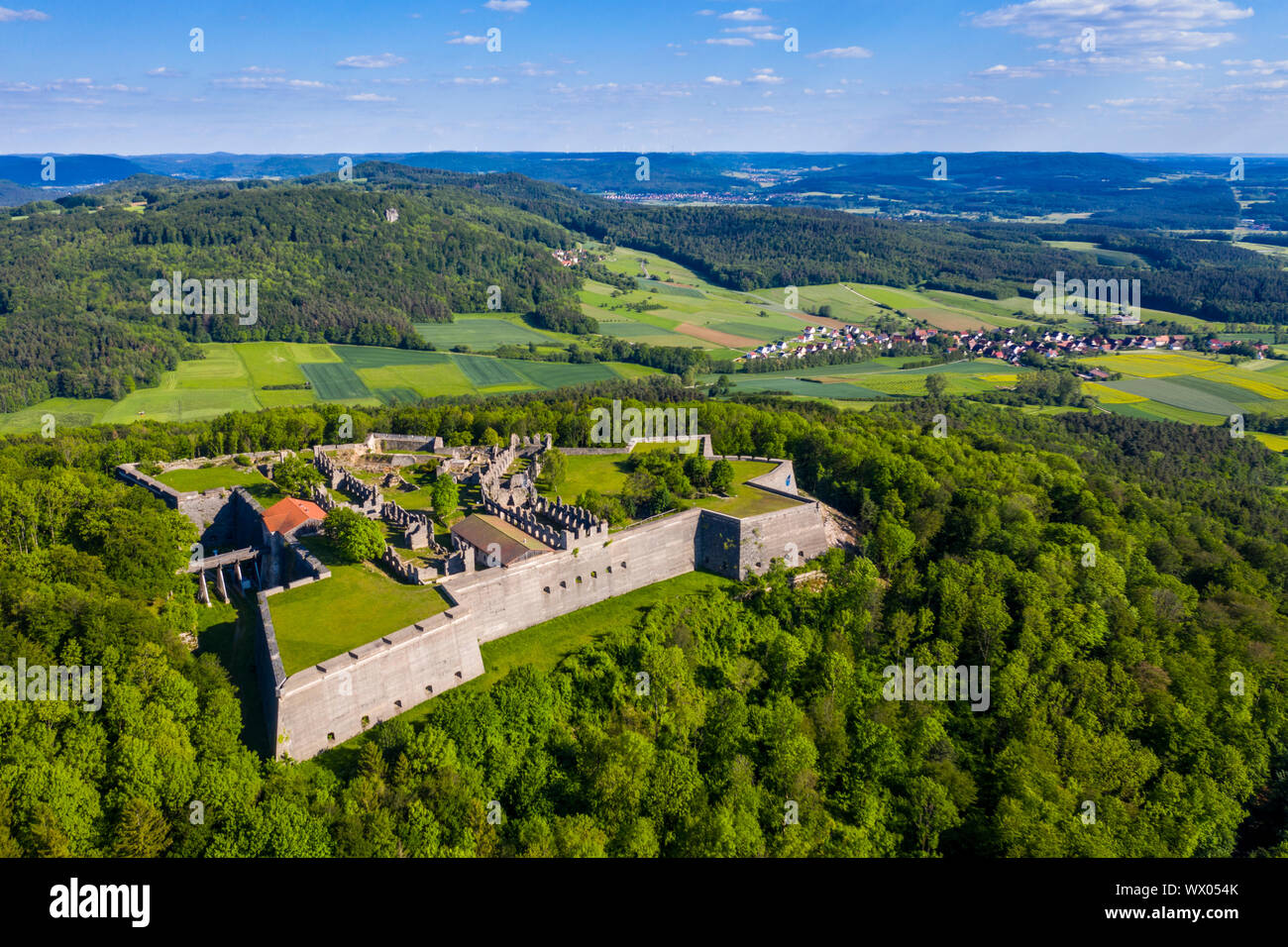 Durch Dröhnen der Festung Rothenberg, Franken, Bayern, Deutschland, Europa Antenne Stockfoto