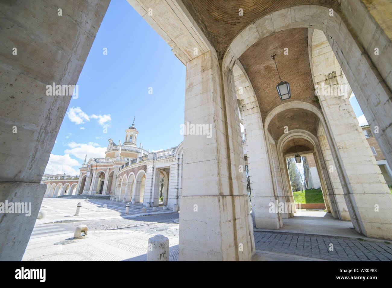 Passage alten Bögen, Architektur. Ein Anblick, der Palast von Aranjuez (heute ein Museum), Denkmal des 18. Jahrhunderts, Camilo Stockfoto