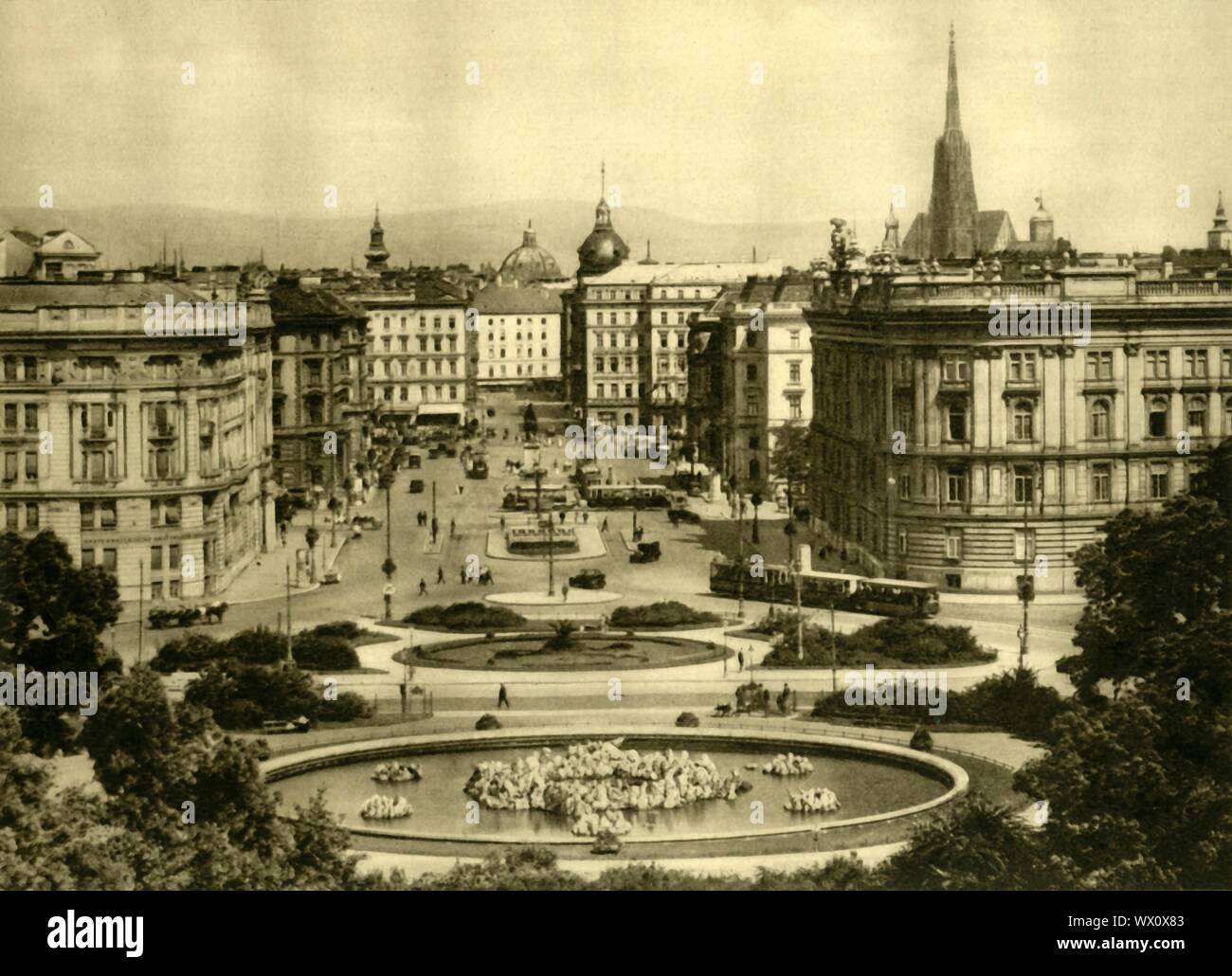 Schwarzenbergplatz Wien Osterreich C 1935 Zentraler Bereich Die Nach Dem Abriss Der Stadtmauern In Der Mitte Des 19 Jahrhunderts Gelegt Wurde Das Quadrat Enthalt Die Schwarzenberg Denkmal Ein Equestria Statue Die Errichtet