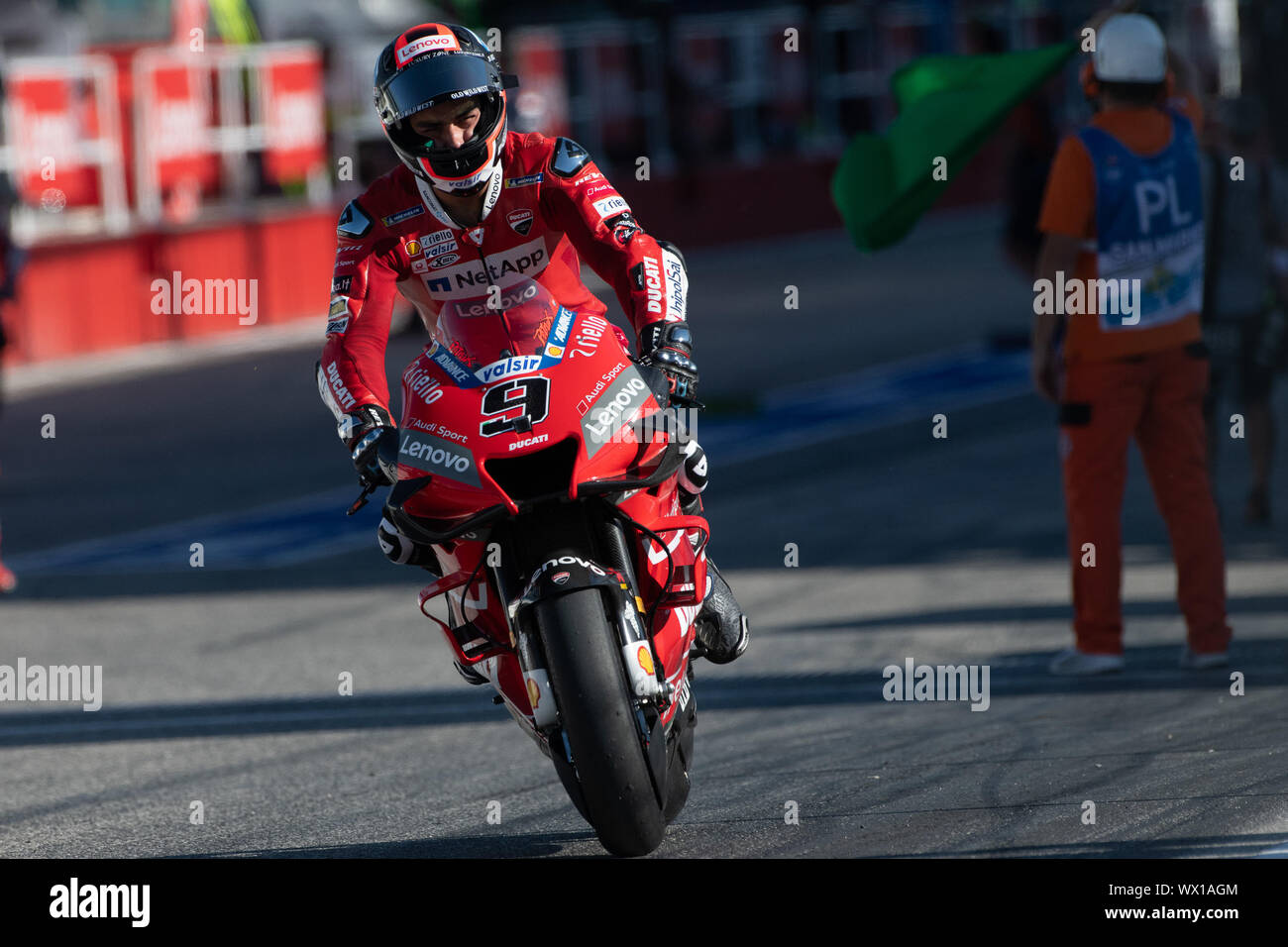 Danilo Petrucci Italienische Fahrer Nummer 9 Fur Ducati Team In Der Motogp Am Samstag Das Freie Training Qualifikation Der Motogp Von San Marino Und Rivi Stockfotografie Alamy