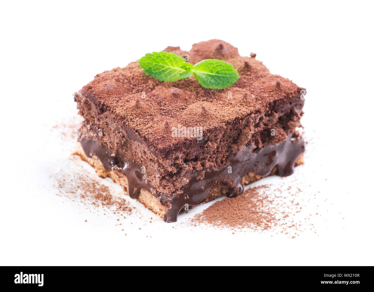 Schokolade Kuchen Trüffel über weiß Stockfoto