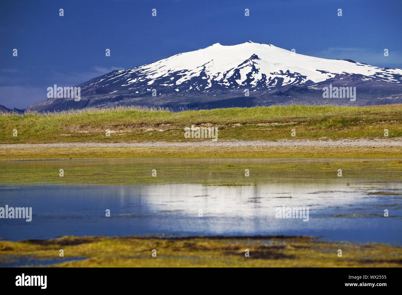 Schneebedeckte Vulkane und Gletscher Snæfellsjökull, Halbinsel Snaefellsnes, Island, Europa Stockfoto
