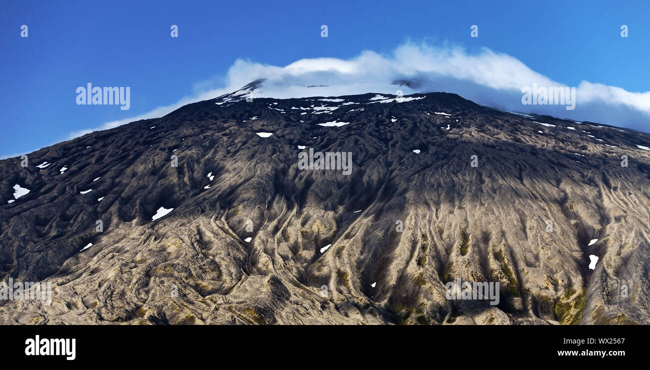Vulkan und Gletscher Snæfellsjökull mit Gipfel in Wolken, Snaefellsnes, Island, Europa Stockfoto