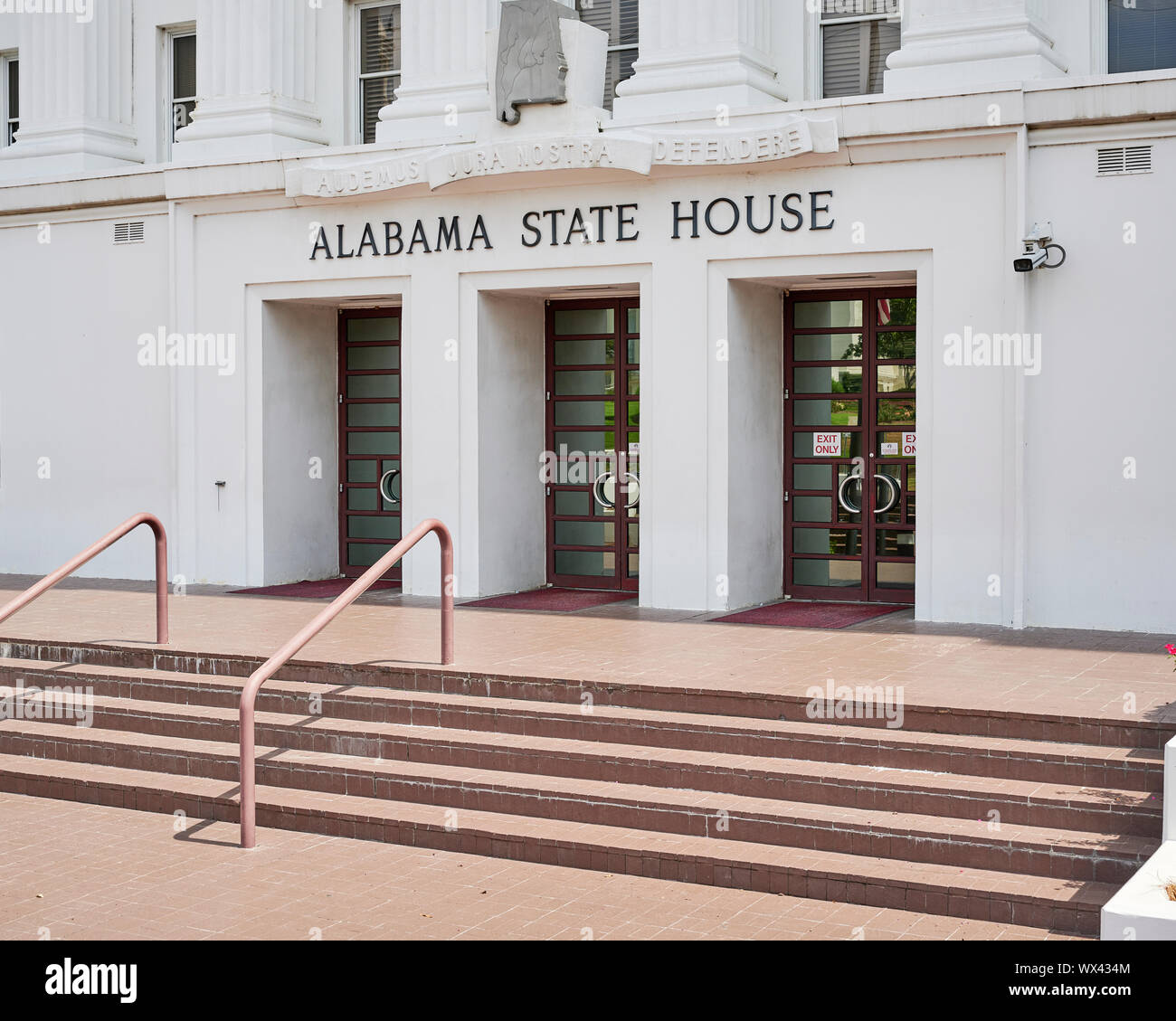Alabama State House vorne außen Eingang, ein Regierungsgebäude in Montgomery, Alabama, USA. Stockfoto