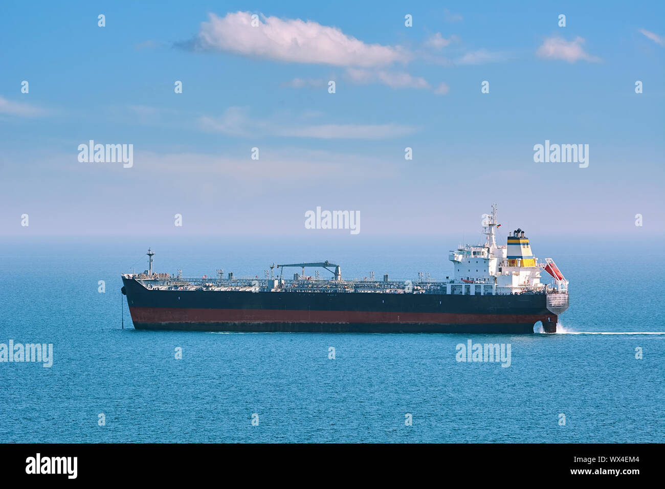 Öl, dem Chemikalientankschiff im Meer Stockfoto
