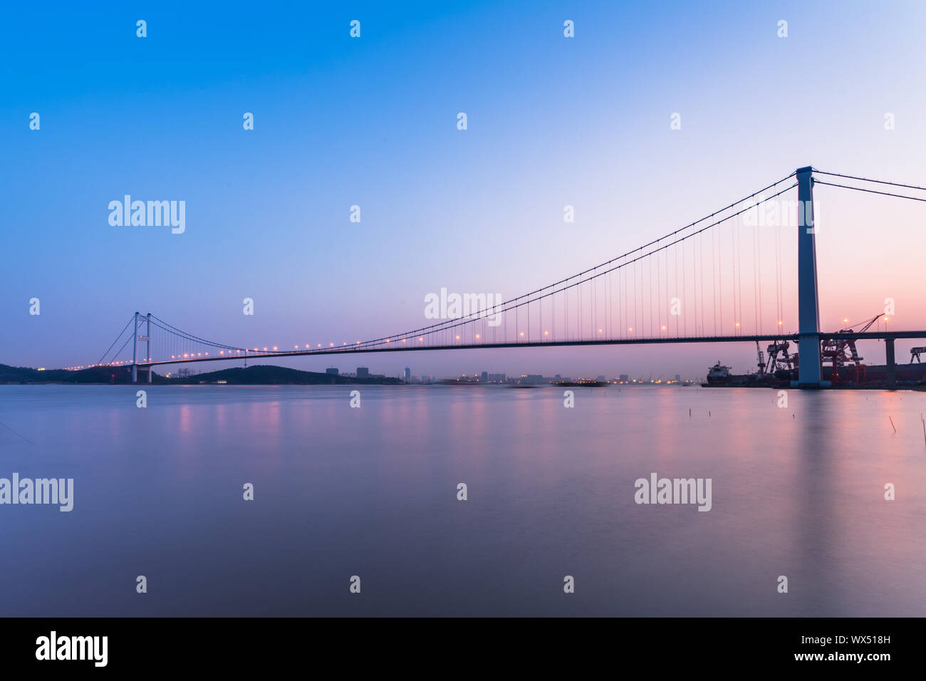 moderne Brücke Stockfoto