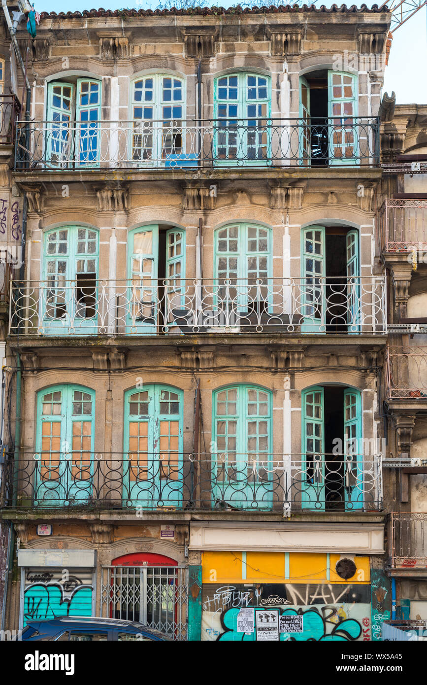 Apartment House in der Station Viertel von Porto Stockfoto