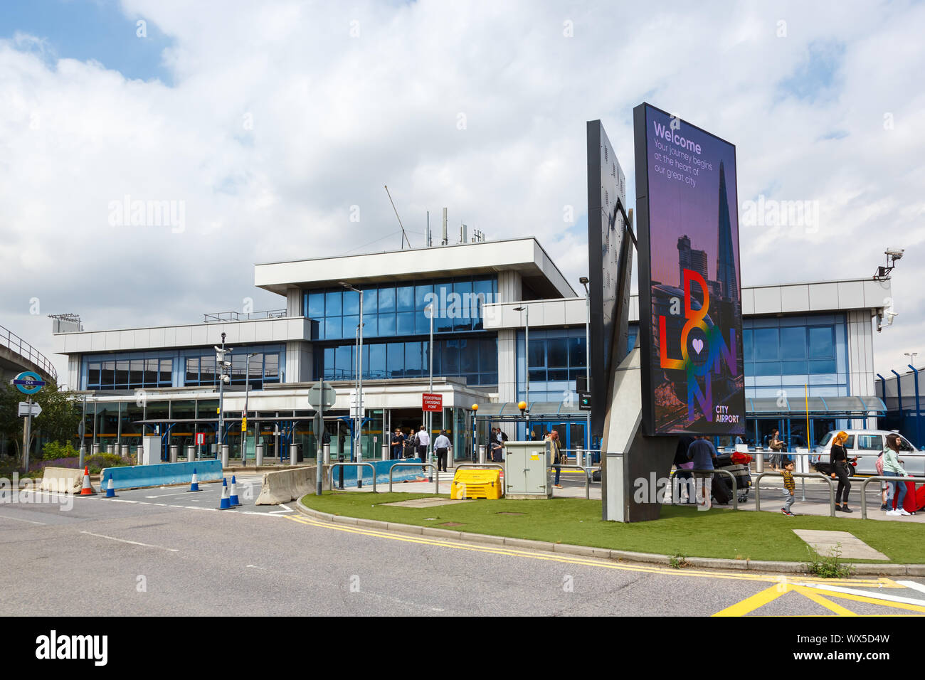 London, Großbritannien, 7. Juli 2019: Terminal der Flughafen London City Airport (LCY) im Vereinigten Königreich. Stockfoto