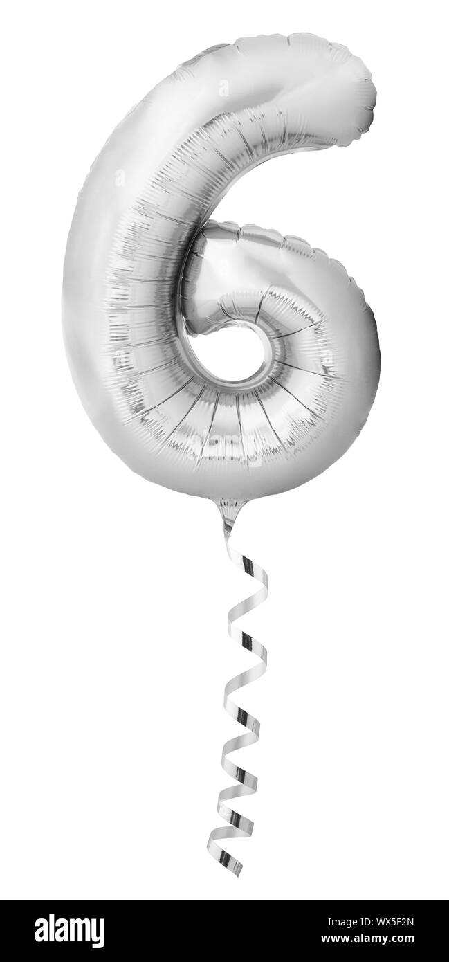 Silber Anzahl 6 aus aufblasbaren Ballon mit einem Halter auf weißem Hintergrund Stockfoto