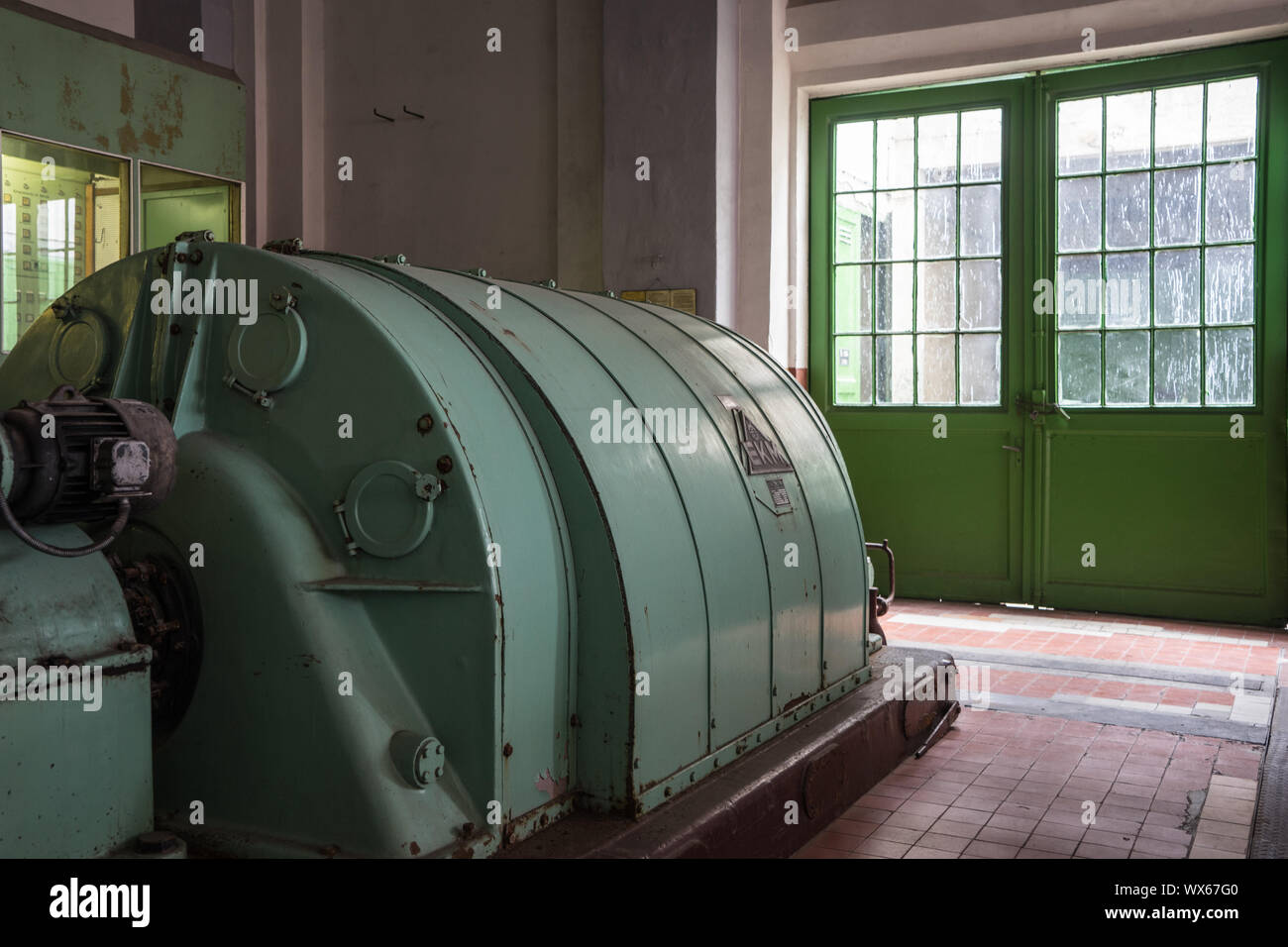 Turbine Halle eines Brikett Factory Stockfoto