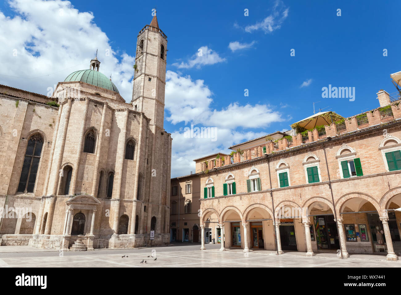 Piazza del Popolo in Ascoli Piceno, Italien Stockfoto
