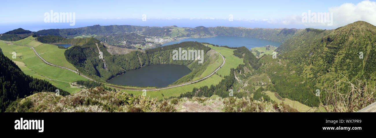 Aussichtspunkt Miradouro Da Boca do Inferno - Ansicht der Caldeira do