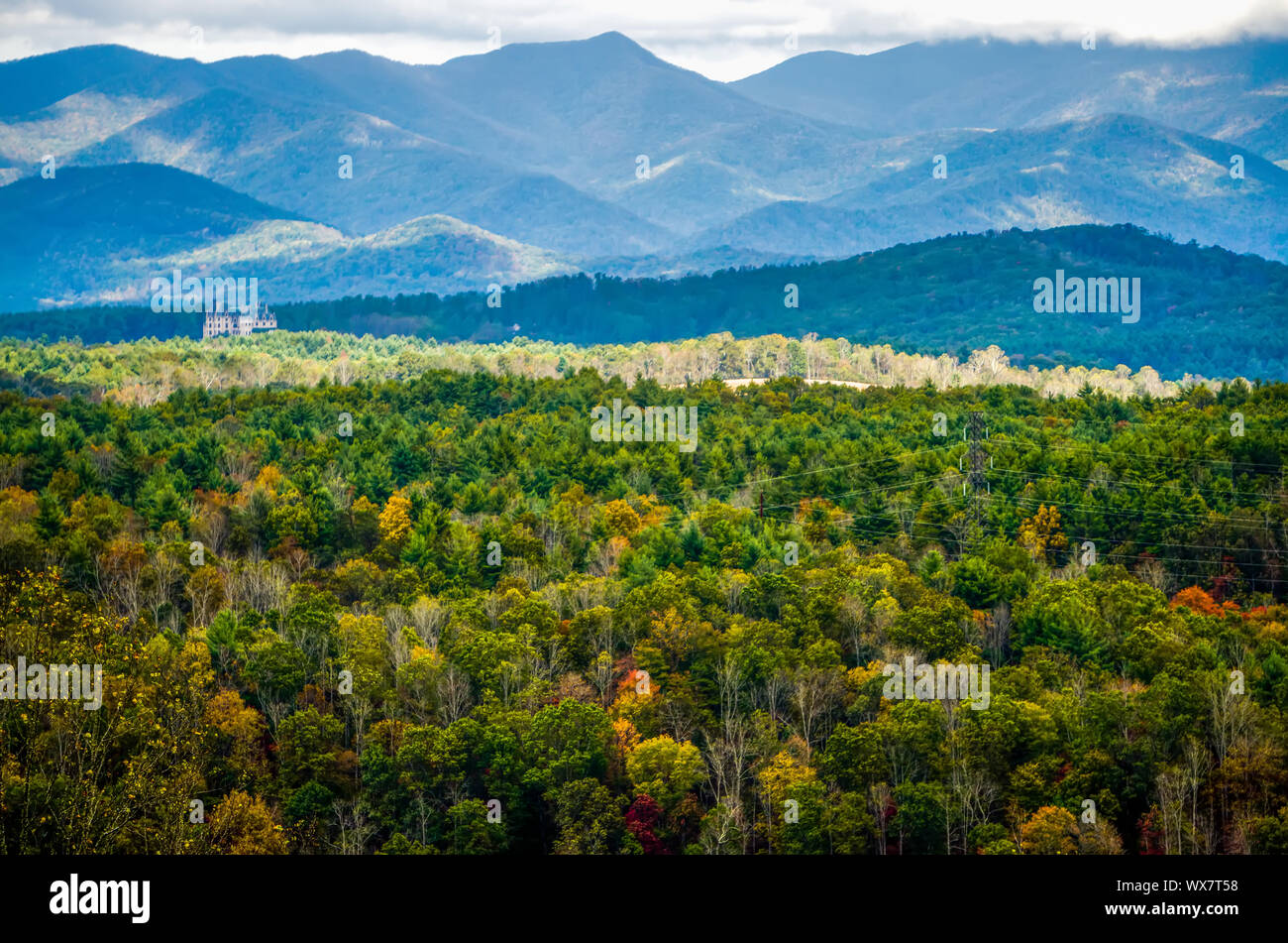 Blue Ridge Mountains mit Blick auf die Allee Stockfoto