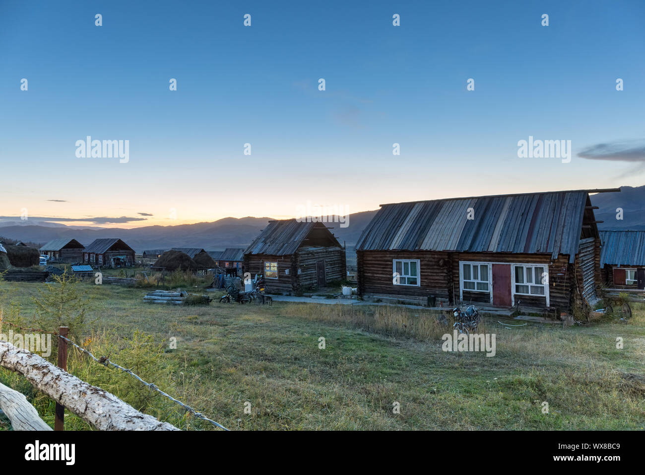 Xinjiang Kabine in Nightfall anmelden Stockfoto