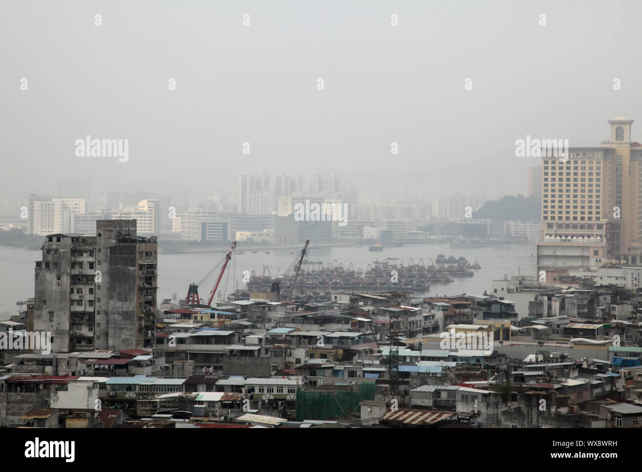 Asiatische Slums Blick auf die Stadt in Asien Stockfoto