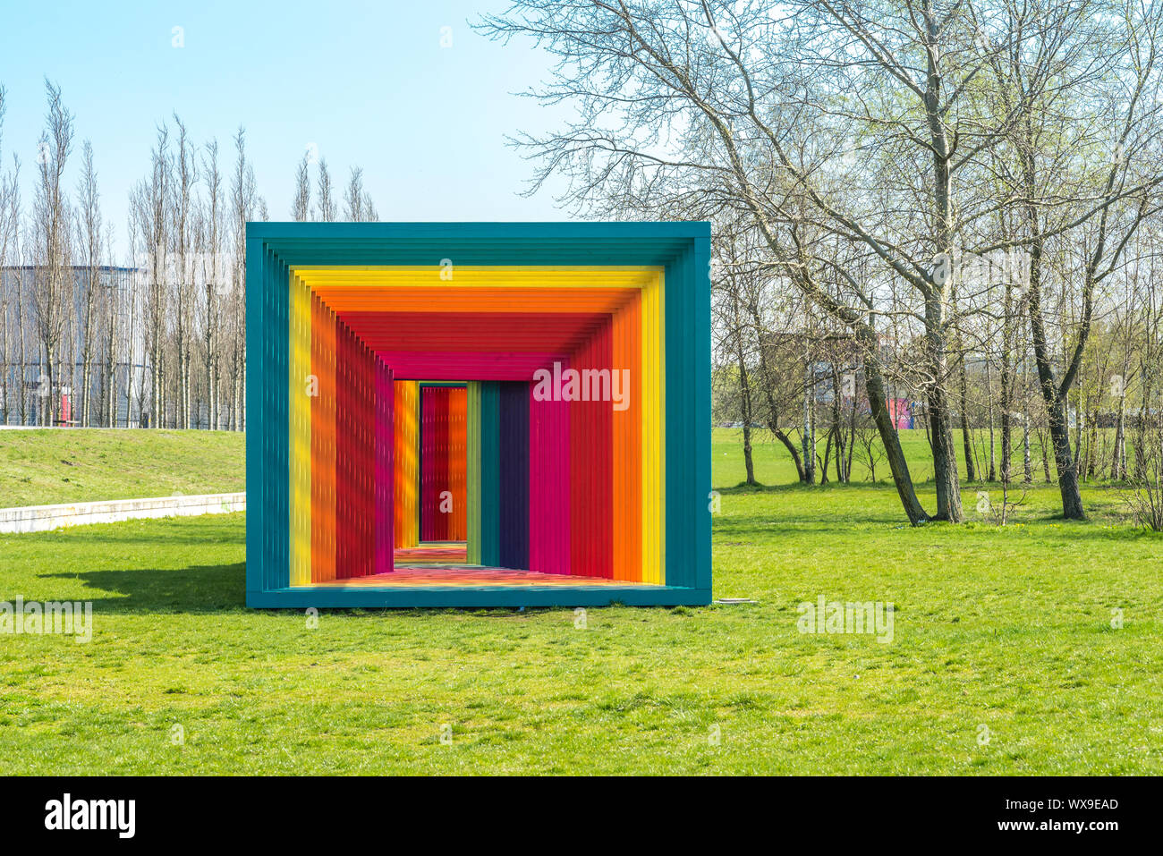 Kunst im öffentlichen Raum, Abweg, in einer Stadt Park im Süden von Hamburg Stockfoto