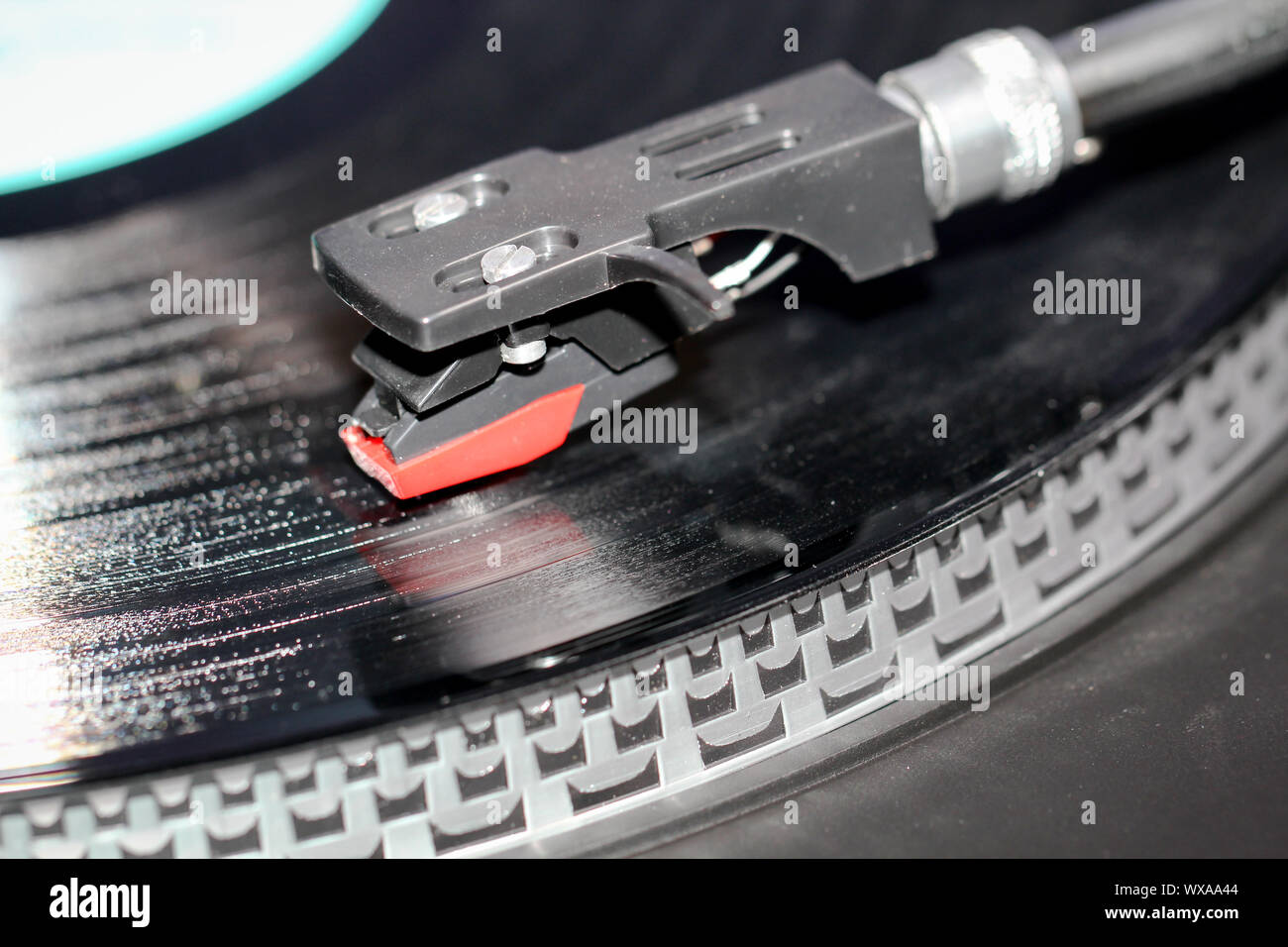 Detail einer Vinyl Plattenspieler mit einem langen Spiel aufzunehmen Stockfoto