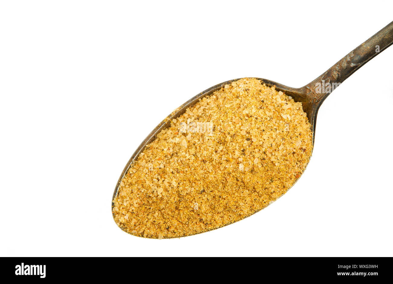 Eine Mischung aus Gewürzen in einer Schüssel auf einem weißen Hintergrund. Gewürz auf isolieren. Blick von oben. Stockfoto