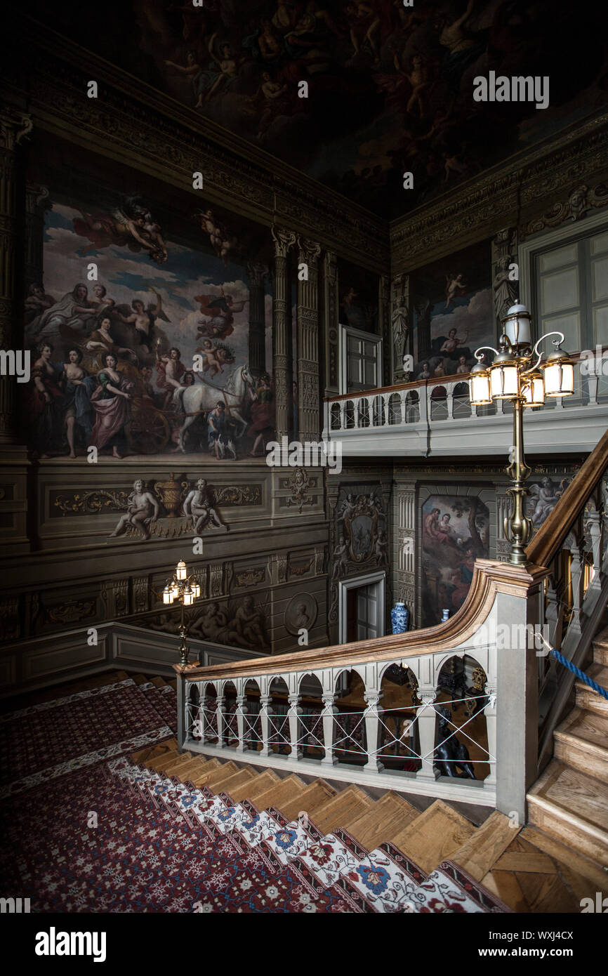 Petworth House, West Sussex, England, aus dem 17. Jahrhundert denkmalgeschützte Landhaus, gebaut im Jahre 1688 von Charles Seymour, 6. Herzog von Somerset, England Großbritannien Stockfoto