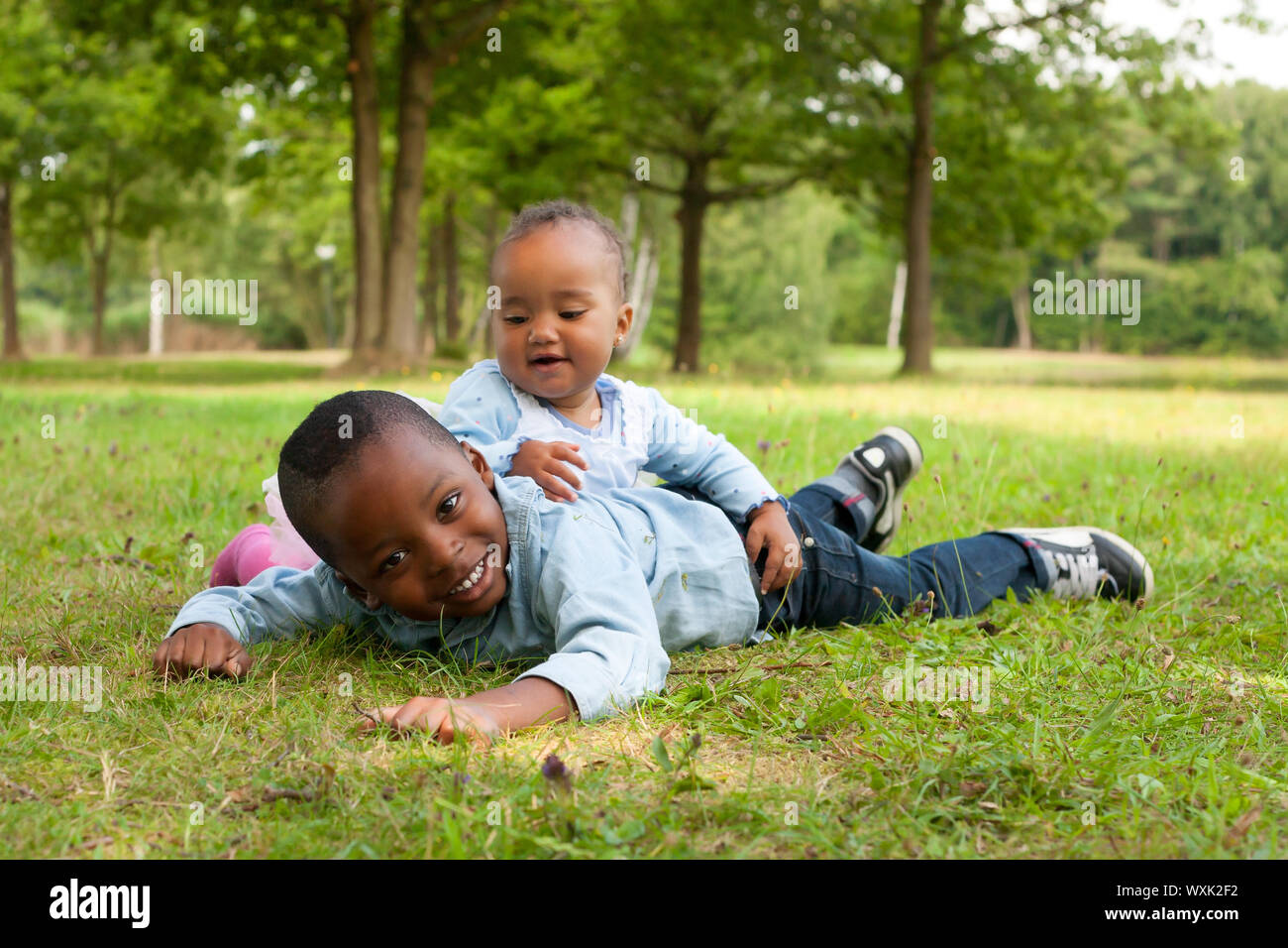 Schöne afrikanische Kinder Stockfoto