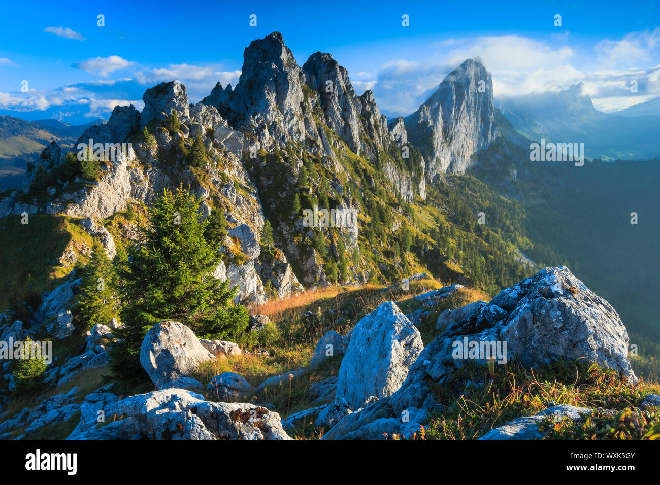 Die bergkette Gastlosen. Schweizer Preals, Schweiz Stockfoto